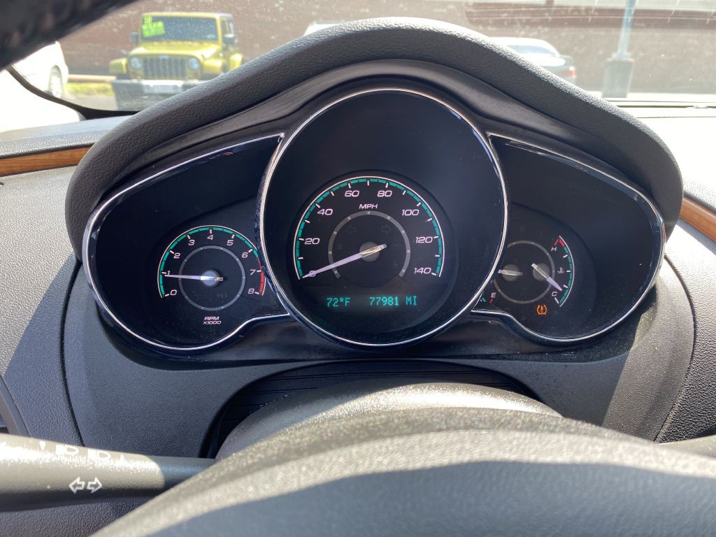 2012 Chevrolet Malibu Image 12