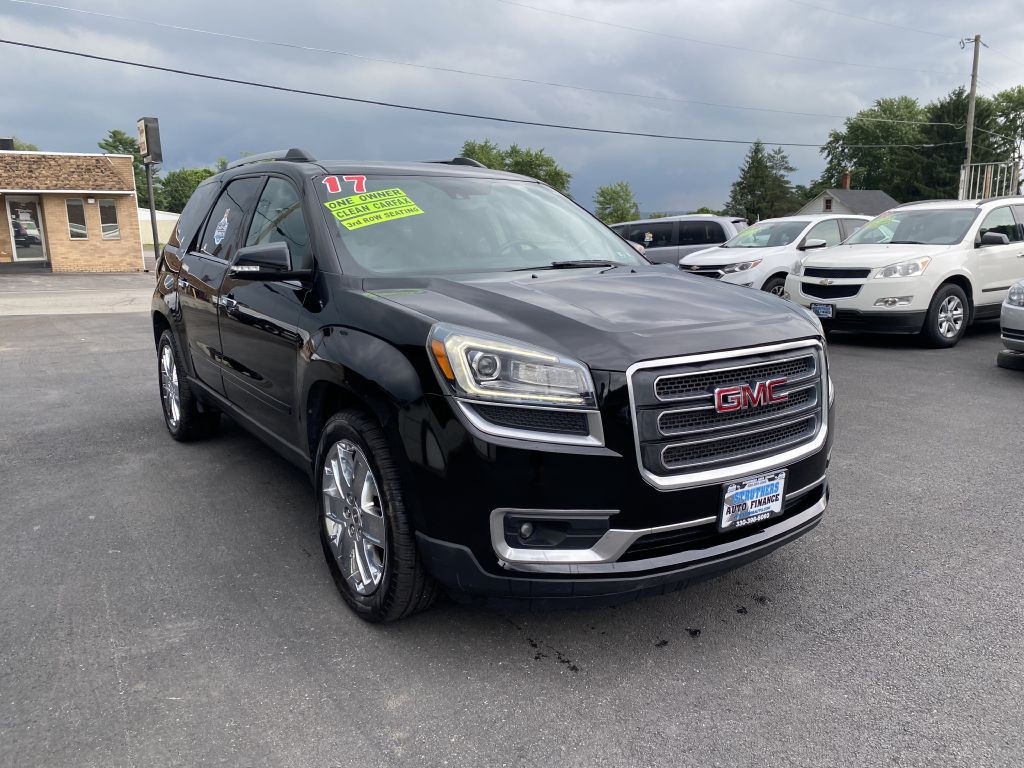 2017 GMC Acadia Image 3