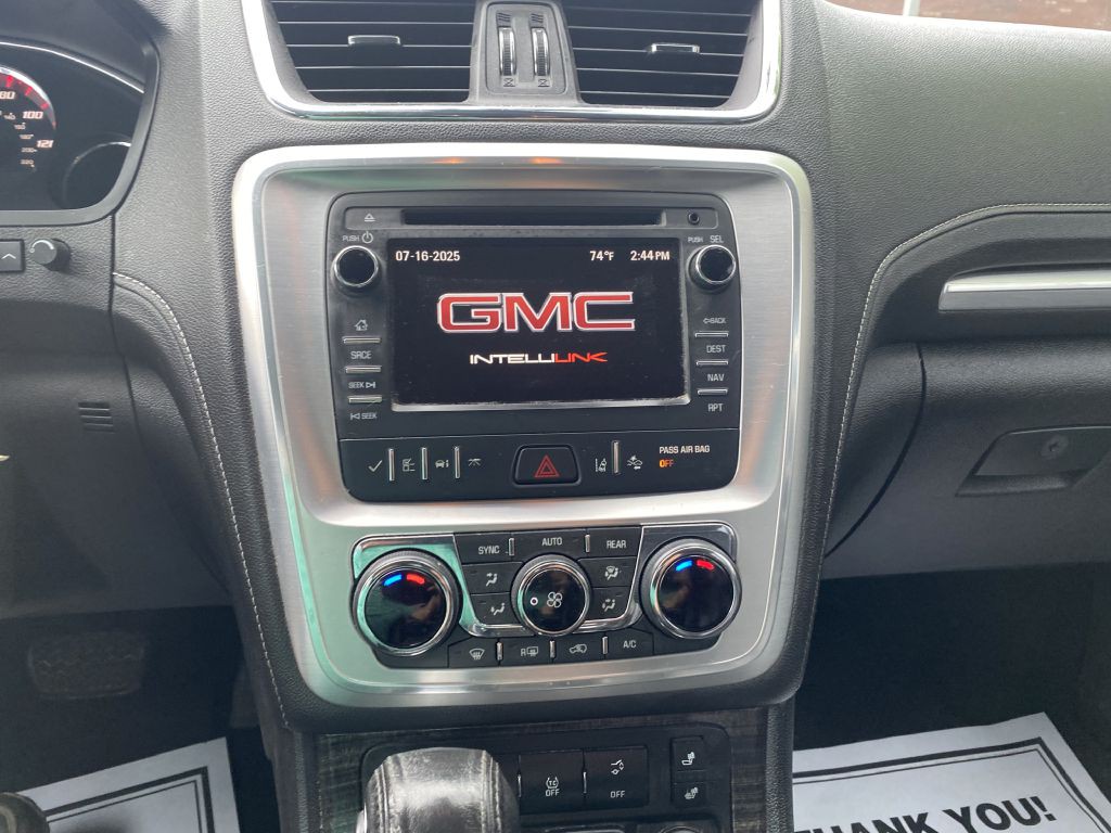 2017 GMC Acadia Image 13