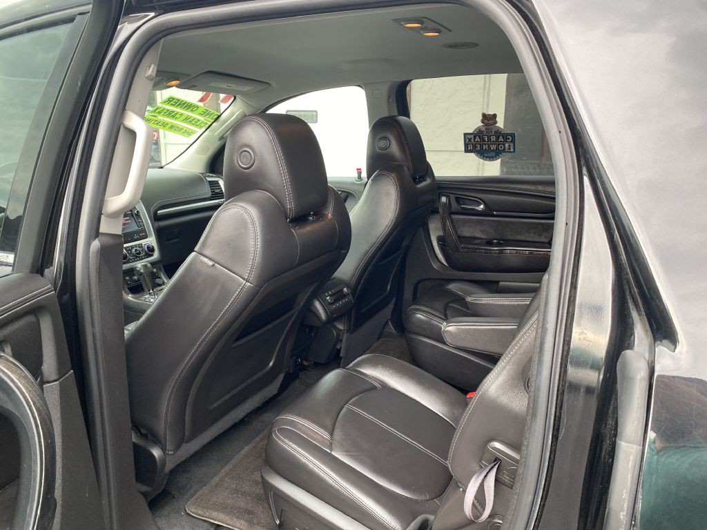 2017 GMC Acadia Image 15