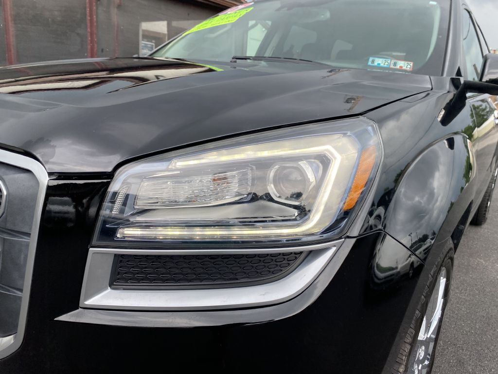 2017 GMC Acadia Image 24