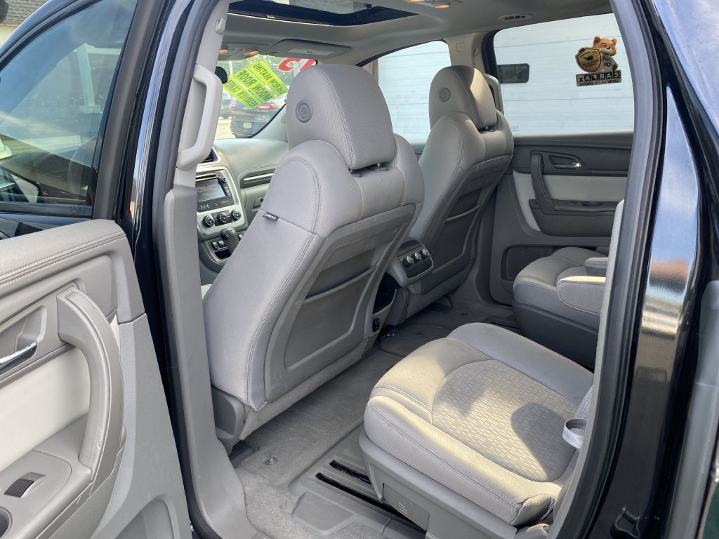 2015 GMC Acadia Image 15