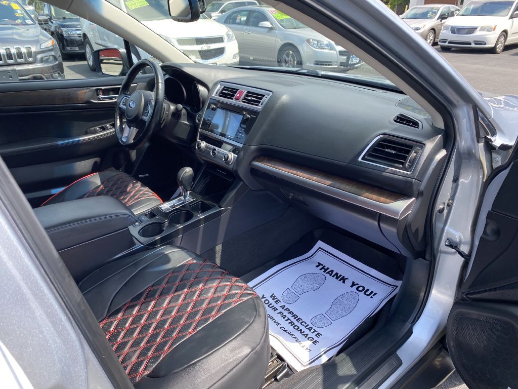 2016 Subaru Outback Image 18