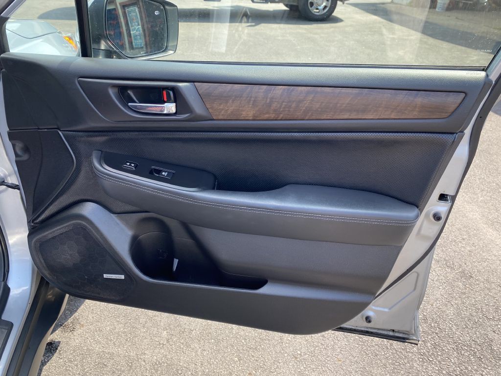 2016 Subaru Outback Image 23