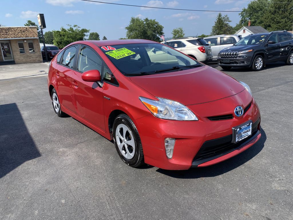 2014 Toyota Prius Image 3