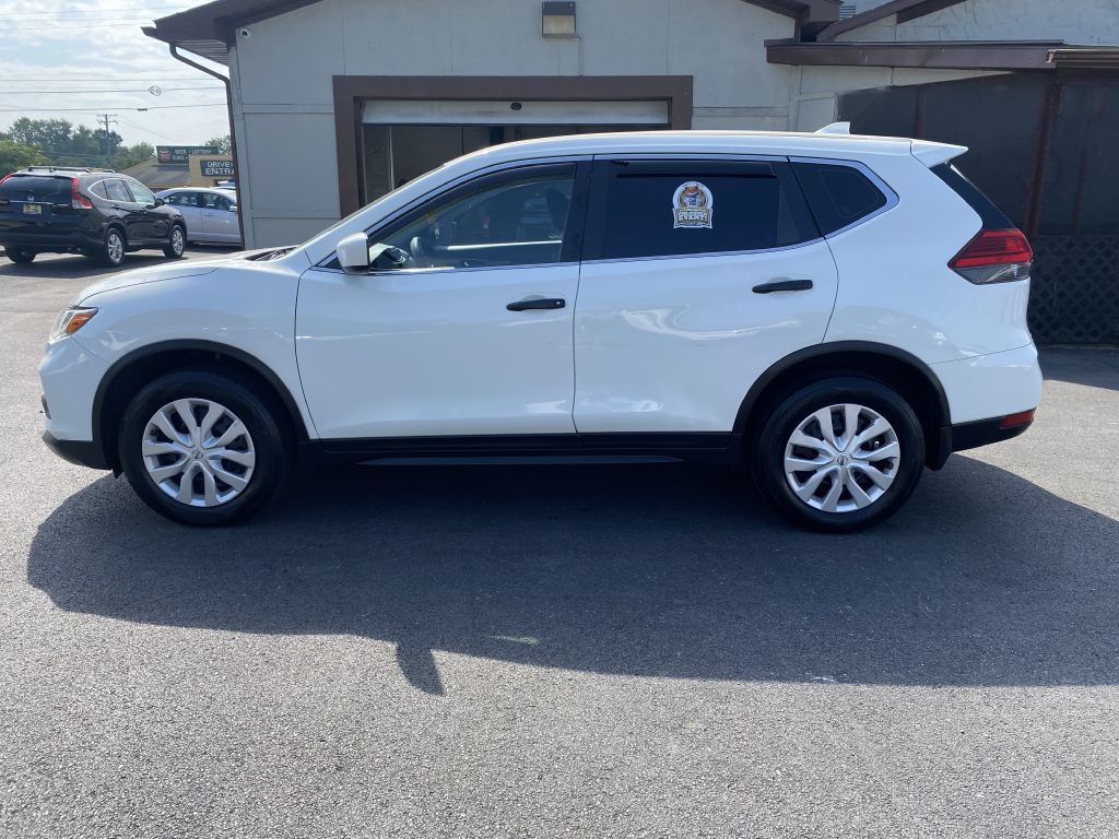 2017 Nissan Rogue Image 8