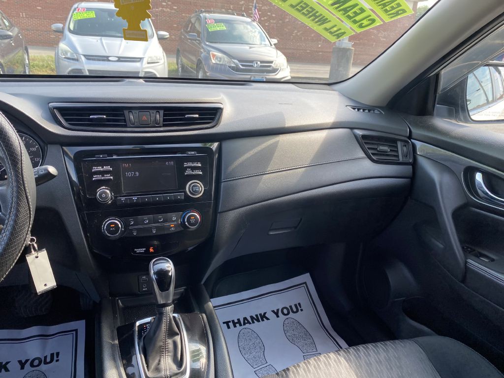 2017 Nissan Rogue Image 11