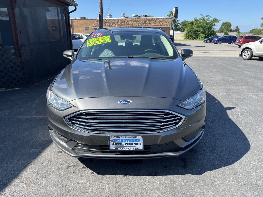 2017 Ford Fusion Image 2