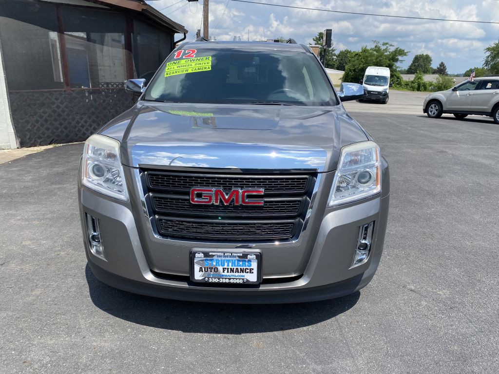 2012 GMC Terrain Image 2