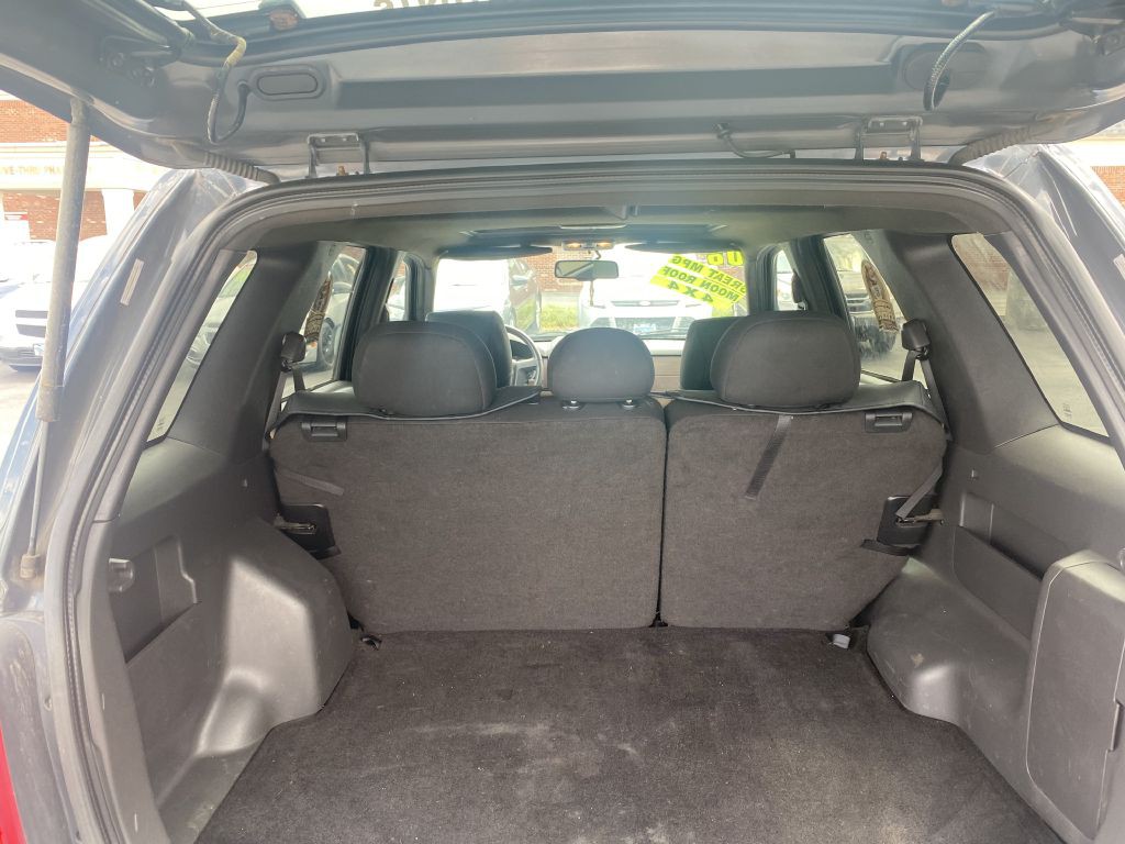 2008 Ford Escape Image 16