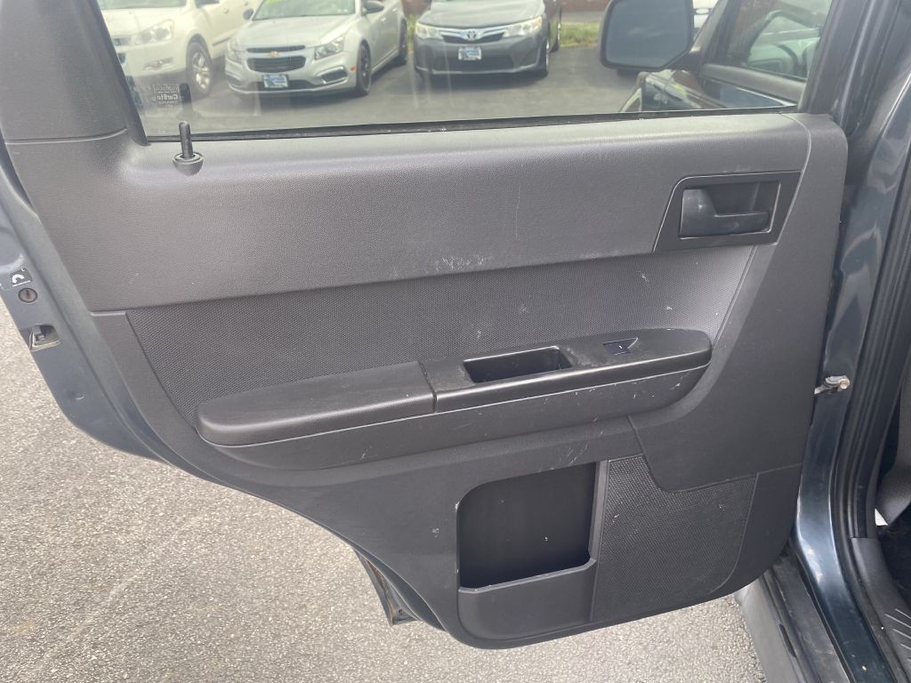 2008 Ford Escape Image 21