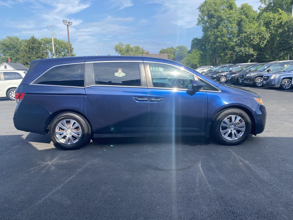 2015 Honda Odyssey Image 4