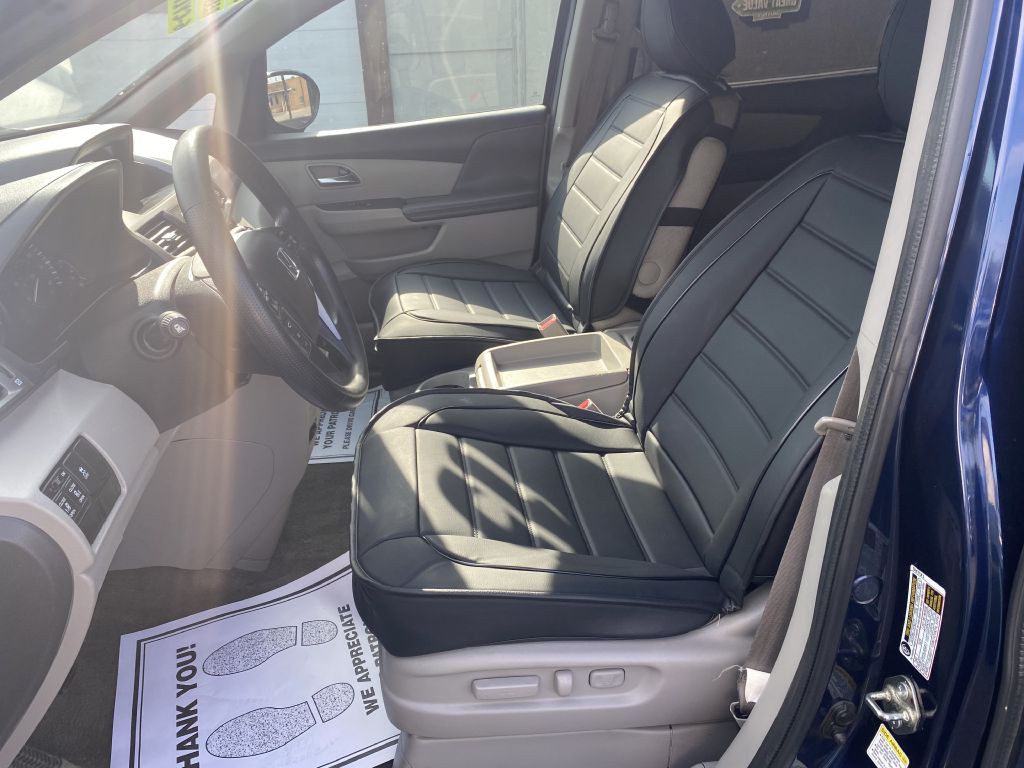 2015 Honda Odyssey Image 14