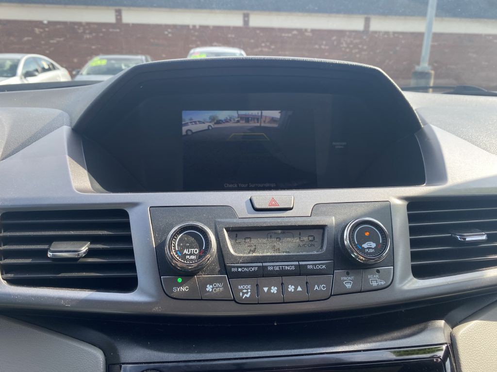 2015 Honda Odyssey Image 26