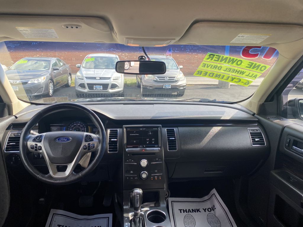 2015 Ford Flex Image 9
