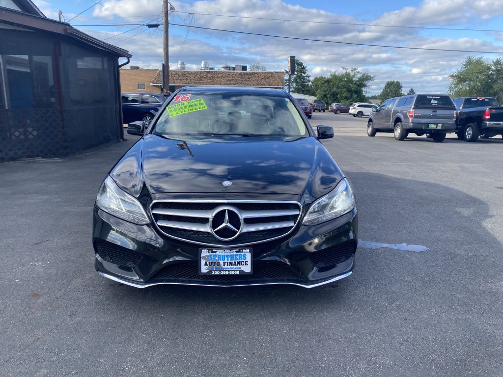 2016 Mercedes-Benz E-Class Image 2
