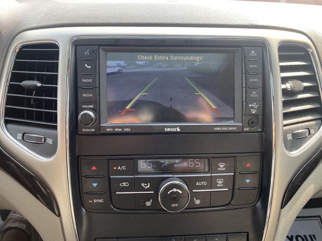 2011 Jeep Grand Cherokee Image 27