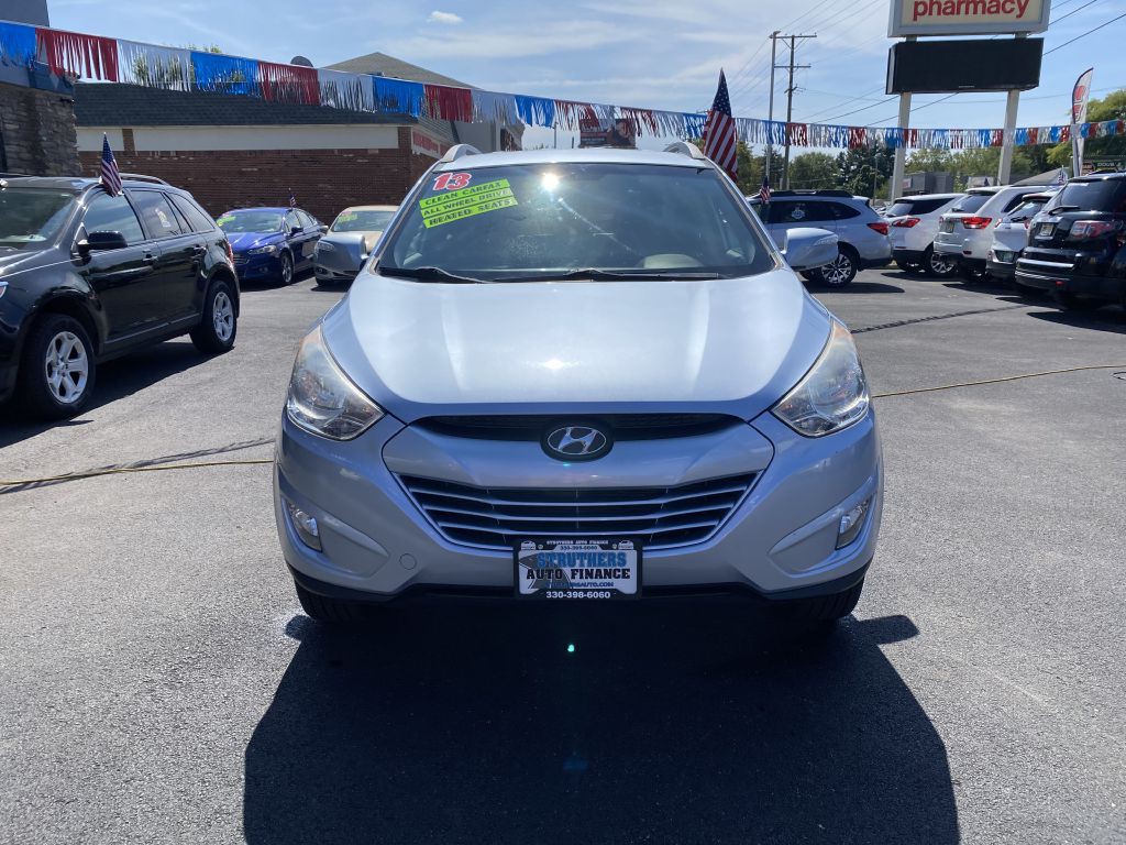 2013 Hyundai Tucson Image 2