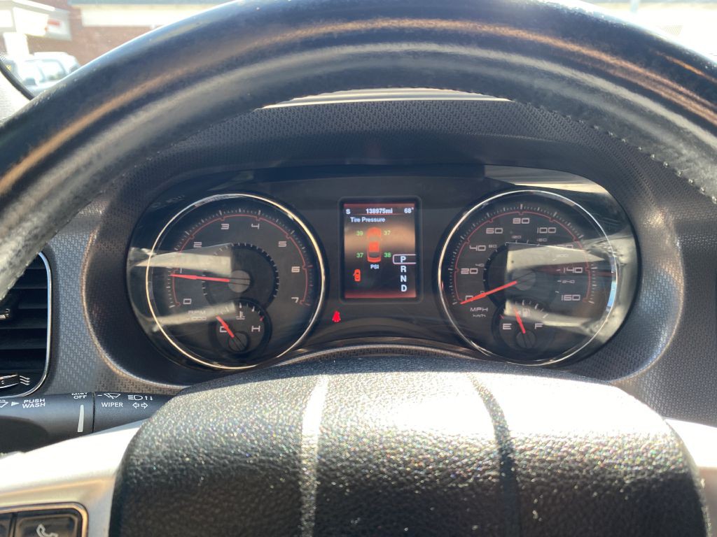 2013 Dodge Charger Image 12