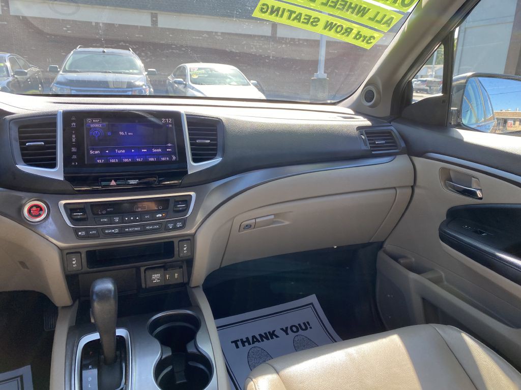 2017 Honda Pilot Image 11