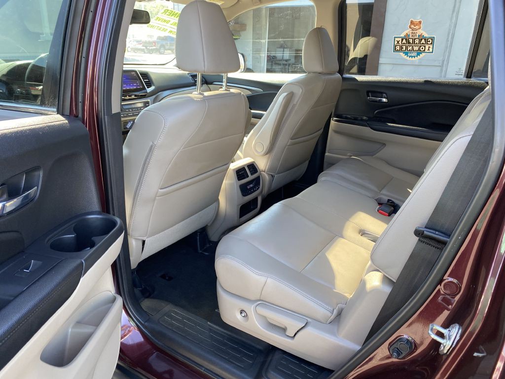2017 Honda Pilot Image 15