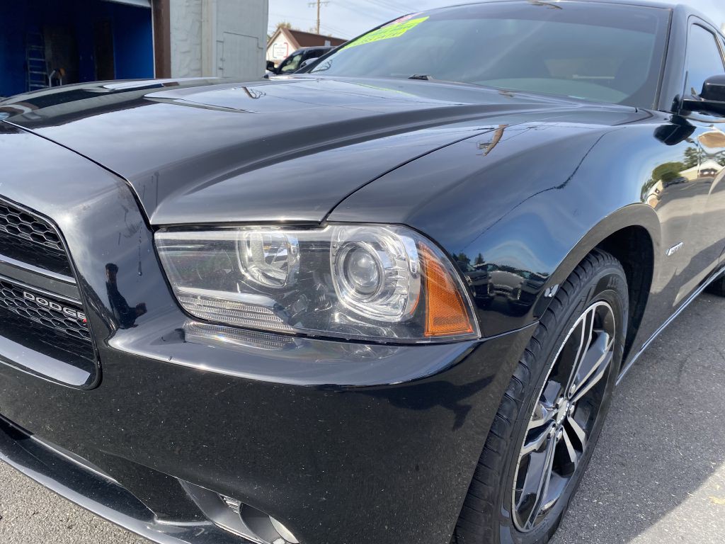 2014 Dodge Charger Image 24