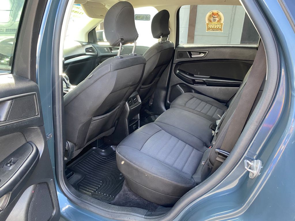 2016 Ford Edge Image 15