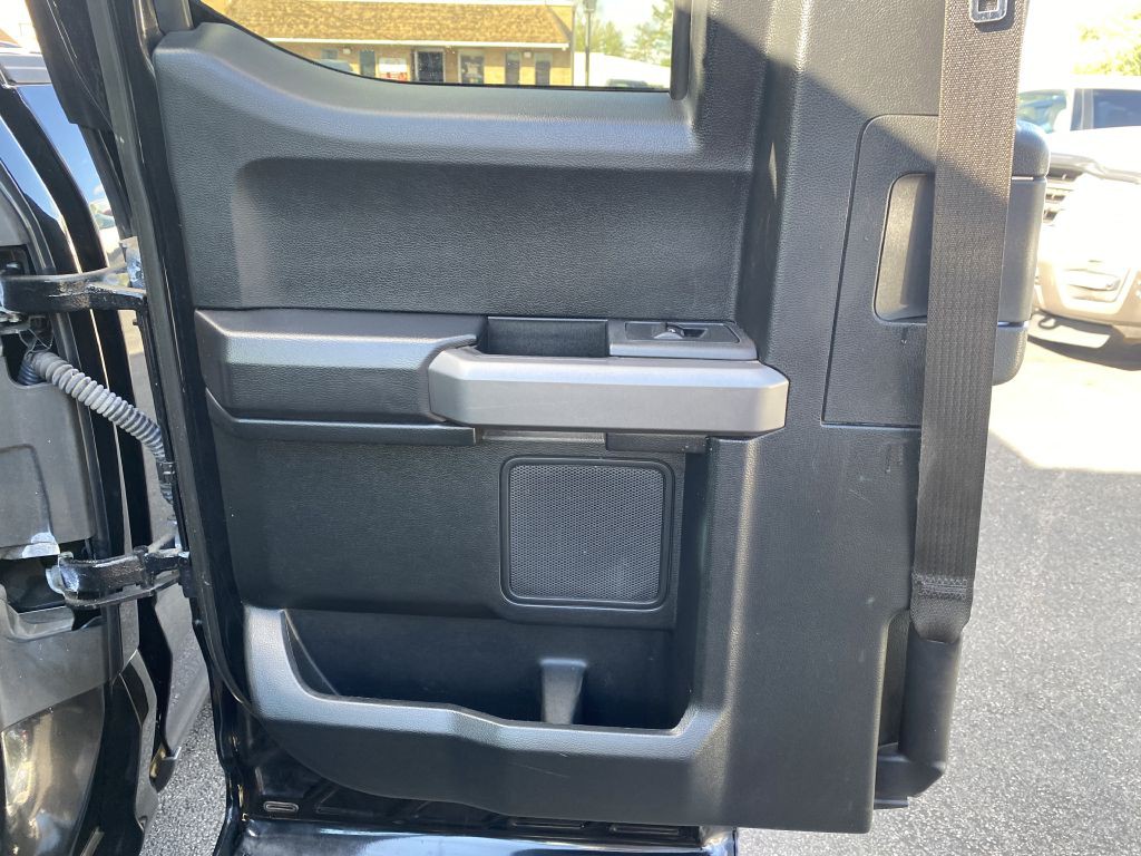 2015 Ford F-150 Image 20