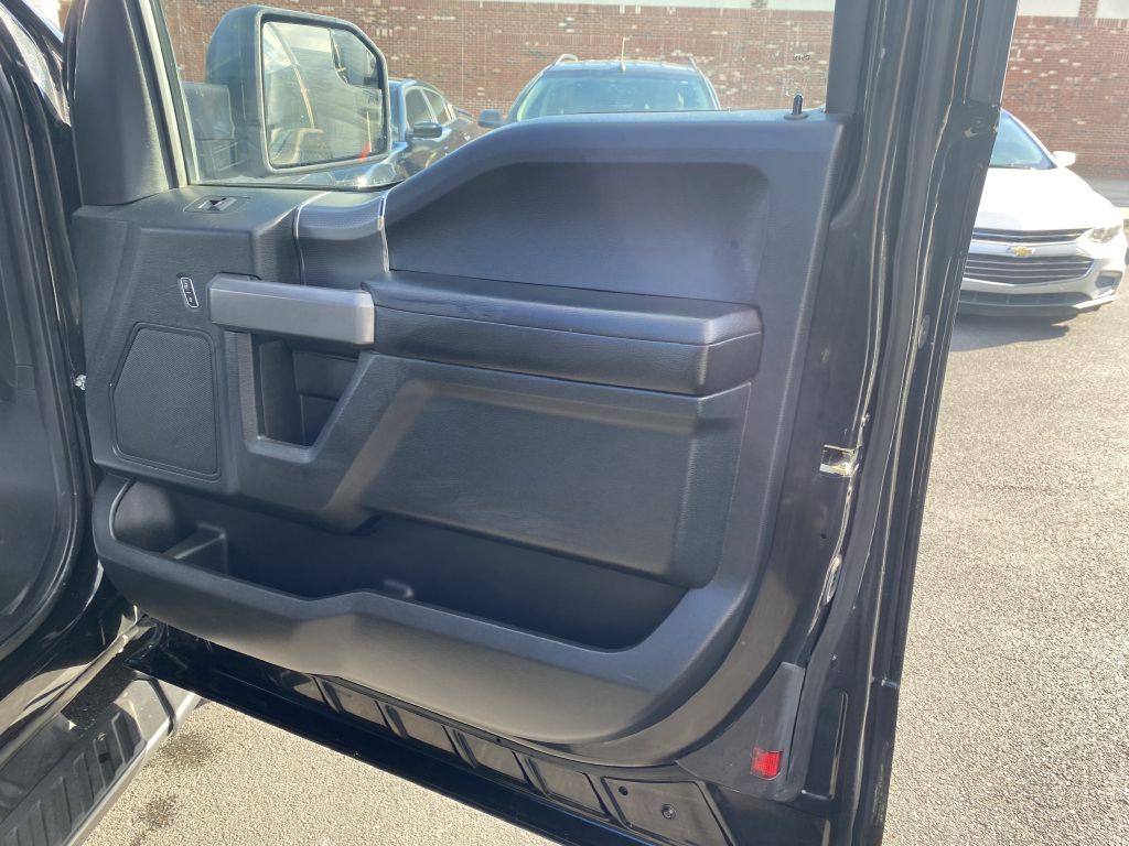 2015 Ford F-150 Image 22