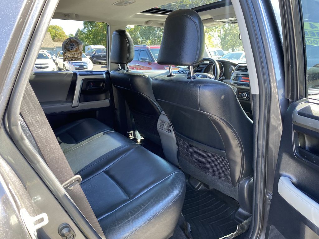 2011 Toyota 4Runner Image 17