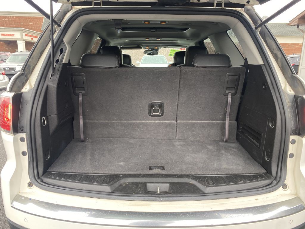 2014 GMC Acadia Image 17