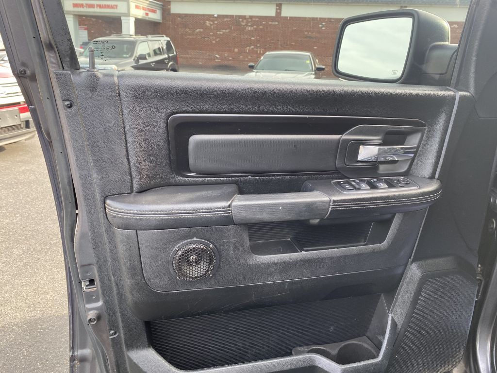 2017 RAM 1500 Image 19