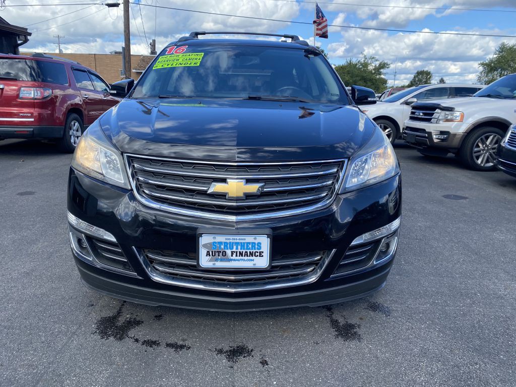 2016 Chevrolet Traverse Image 2