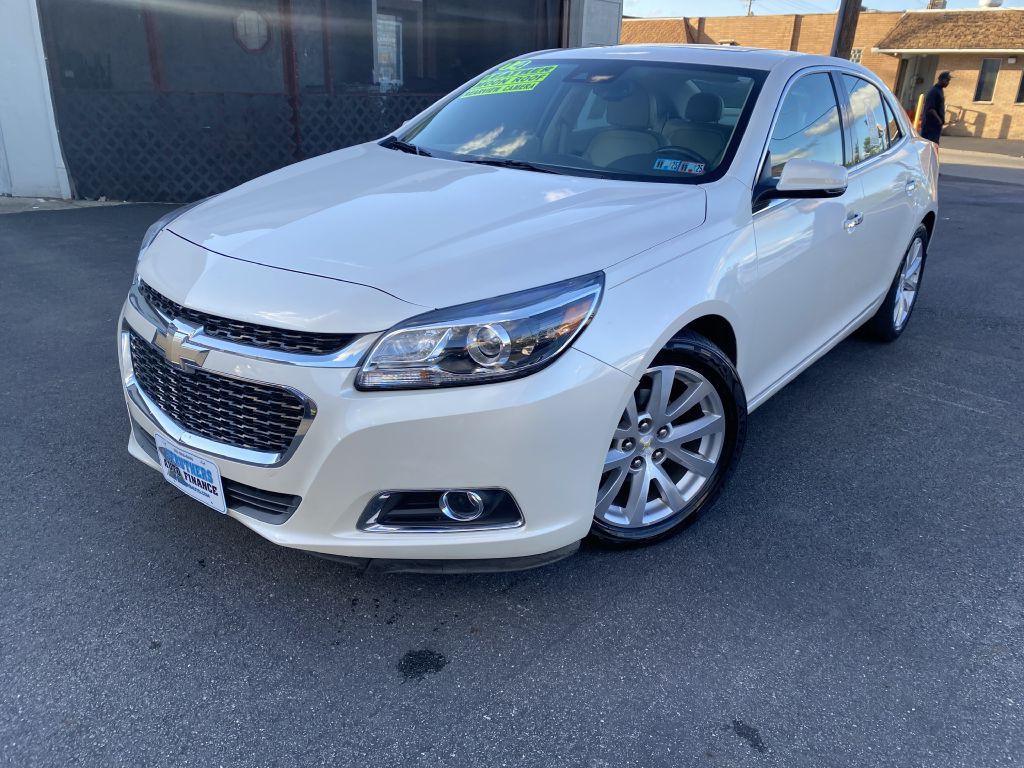 2014 Chevrolet Malibu Image 1