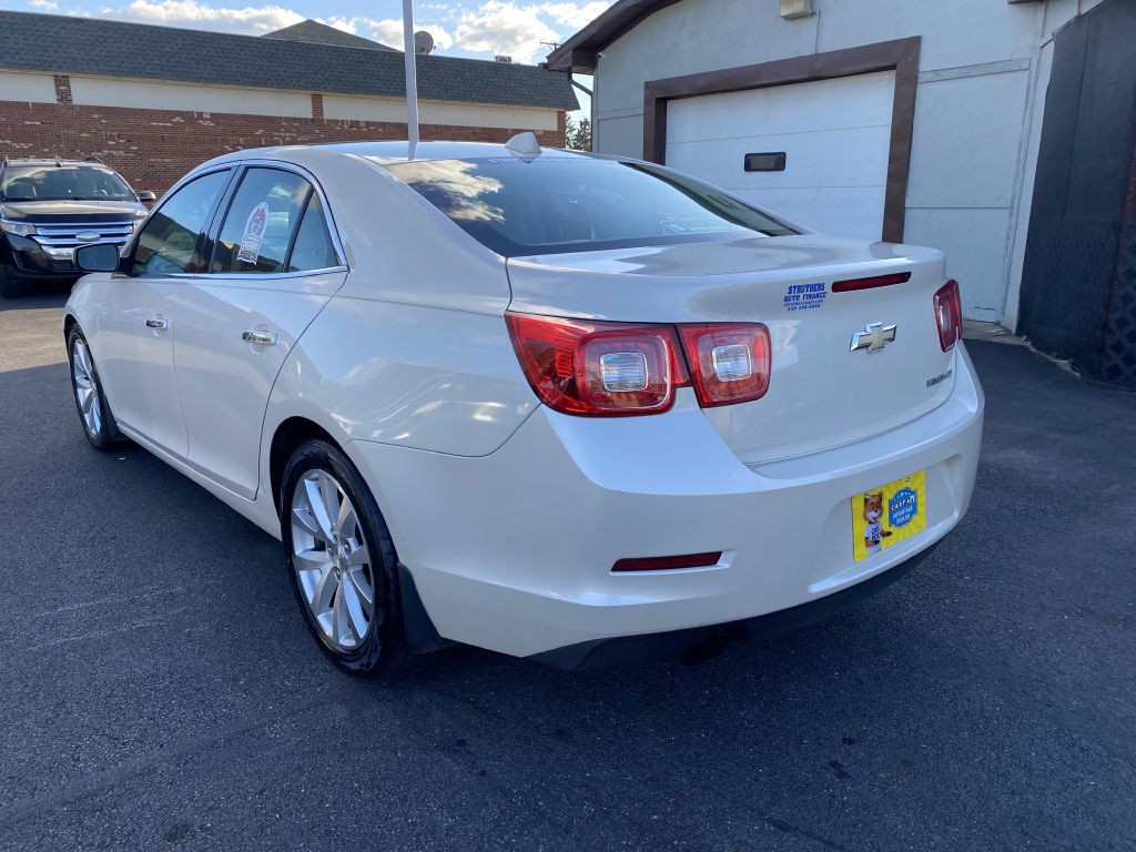 2014 Chevrolet Malibu Image 7