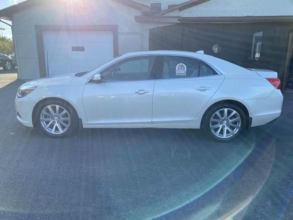 2014 Chevrolet Malibu Image 8