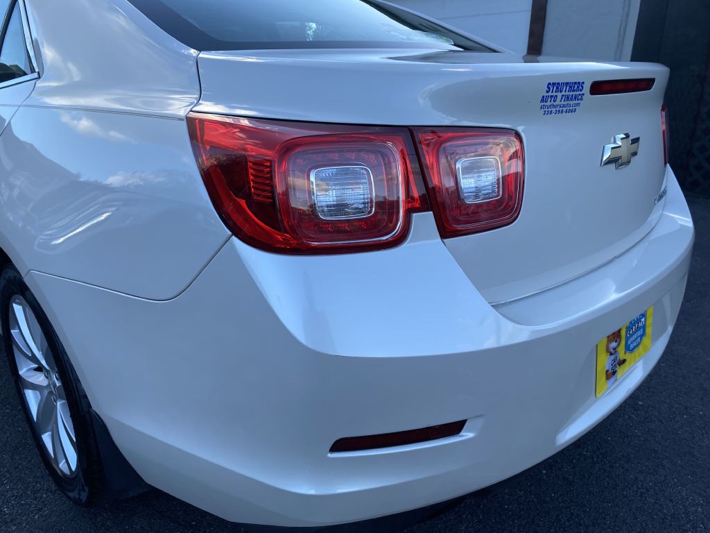 2014 Chevrolet Malibu Image 25
