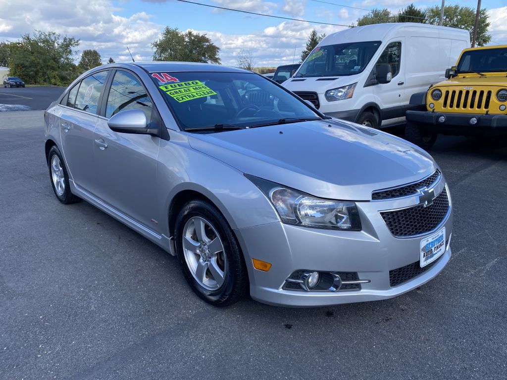 2014 Chevrolet Cruze Image 3