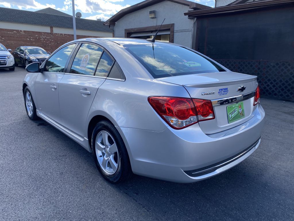 2014 Chevrolet Cruze Image 7