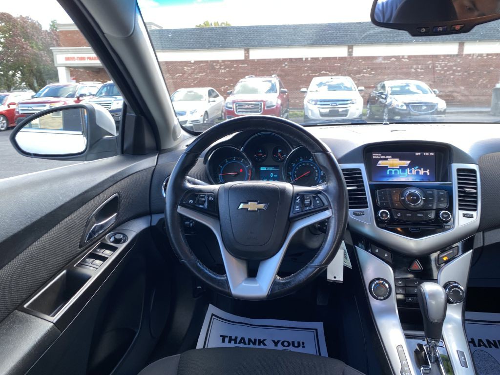 2014 Chevrolet Cruze Image 10