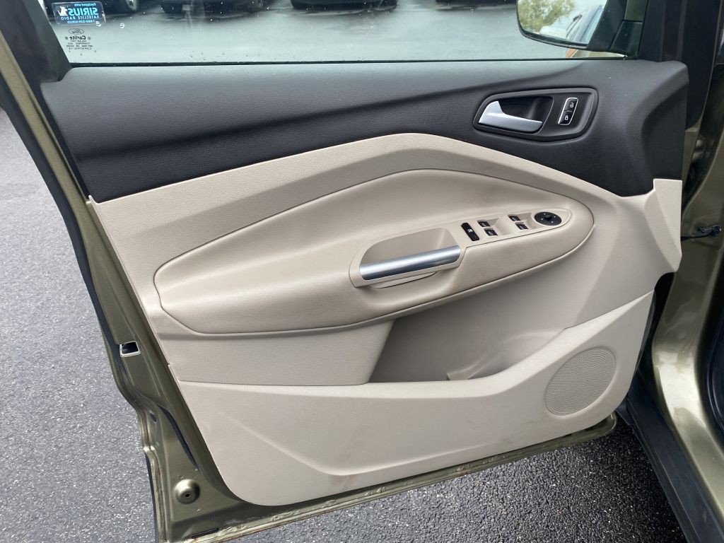 2014 Ford Escape Image 20