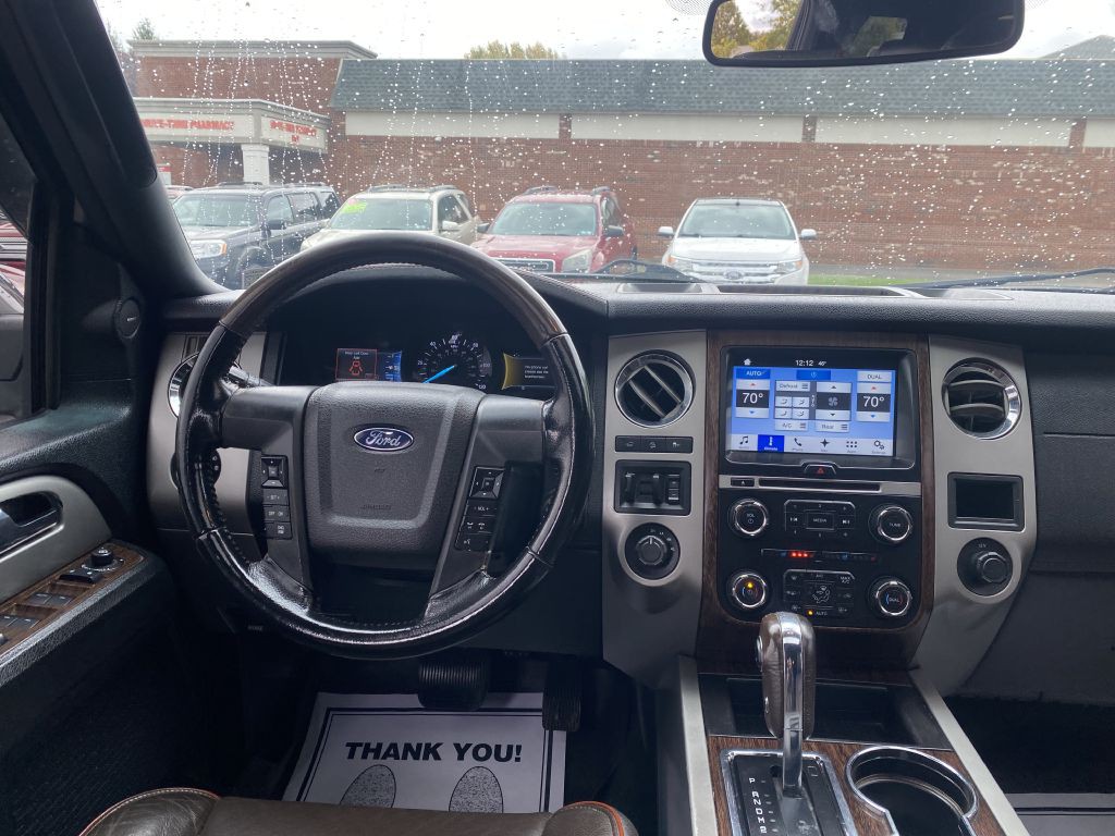 2016 Ford Expedition Image 10