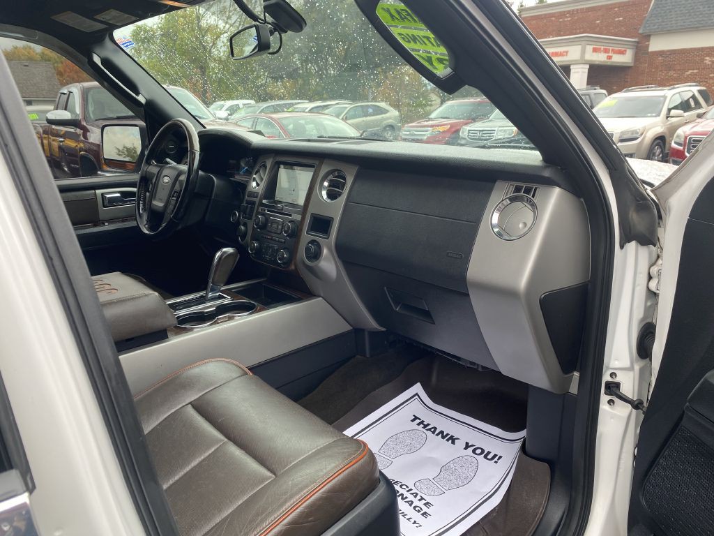 2016 Ford Expedition Image 19