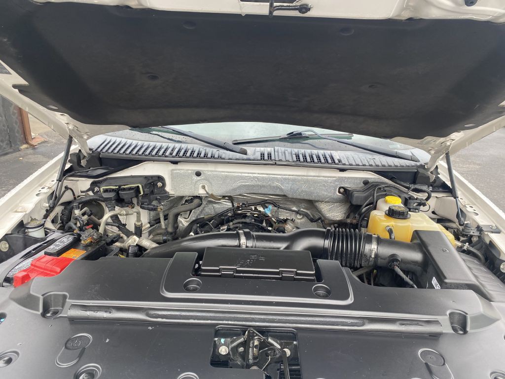 2016 Ford Expedition Image 25