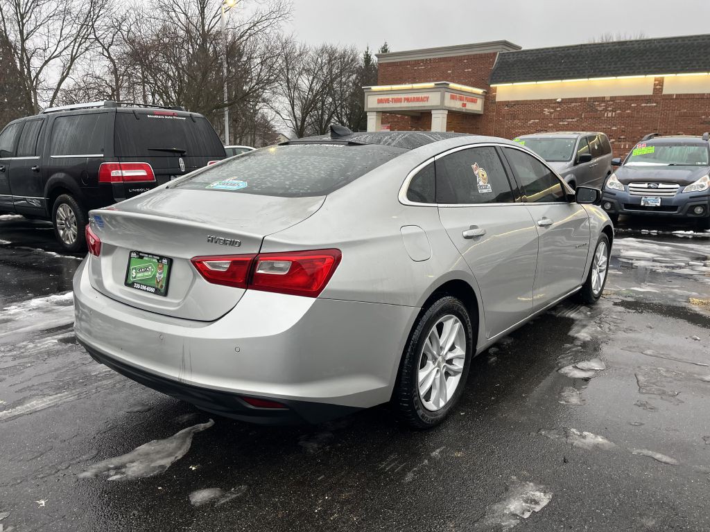 2017 Chevrolet Malibu Image 5