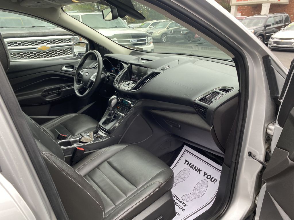 2015 Ford Escape Image 18