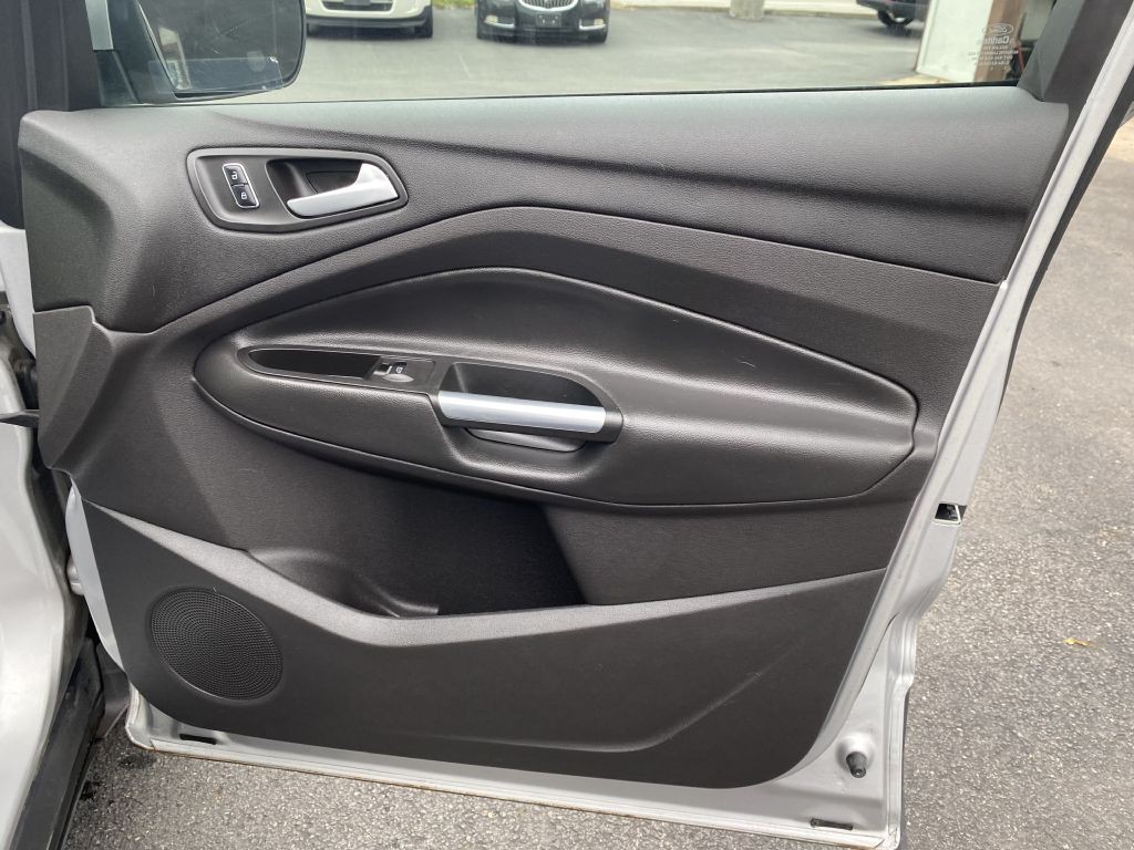 2015 Ford Escape Image 23