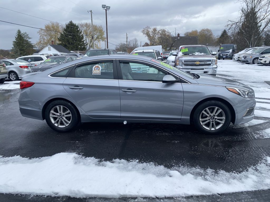 2017 Hyundai Sonata Image 4