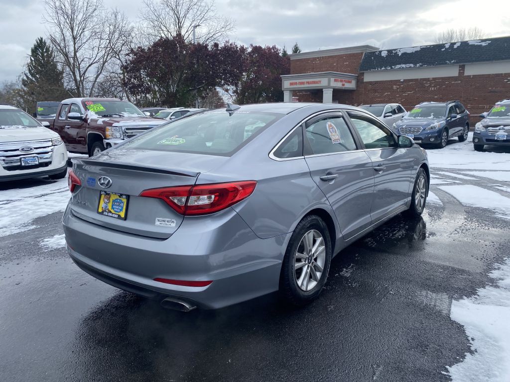 2017 Hyundai Sonata Image 5