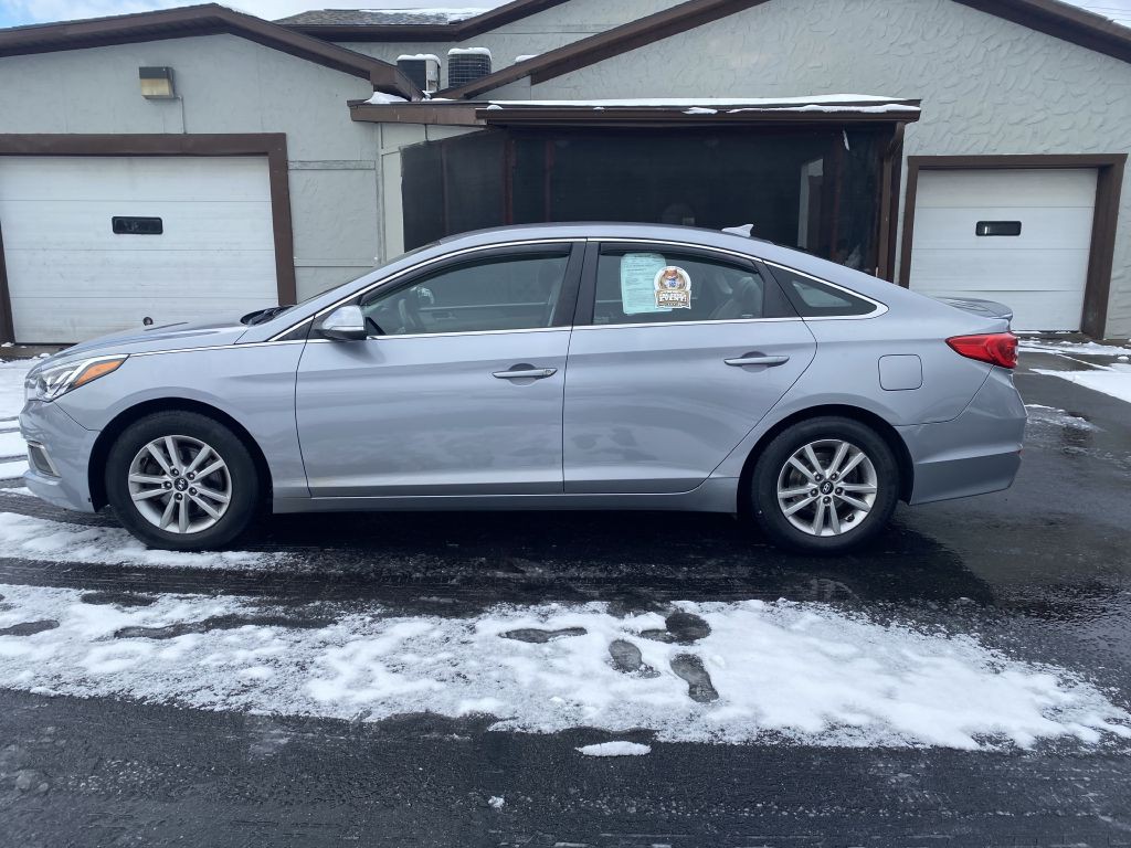 2017 Hyundai Sonata Image 8